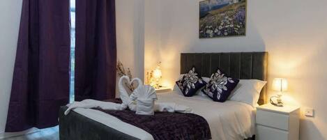 Fer et planche à repasser, Wi-Fi, draps fournis