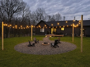 Terrace/patio - Lake/Pool Access, Worldclass Golf & Sleeps 10+ (Nekoosa)