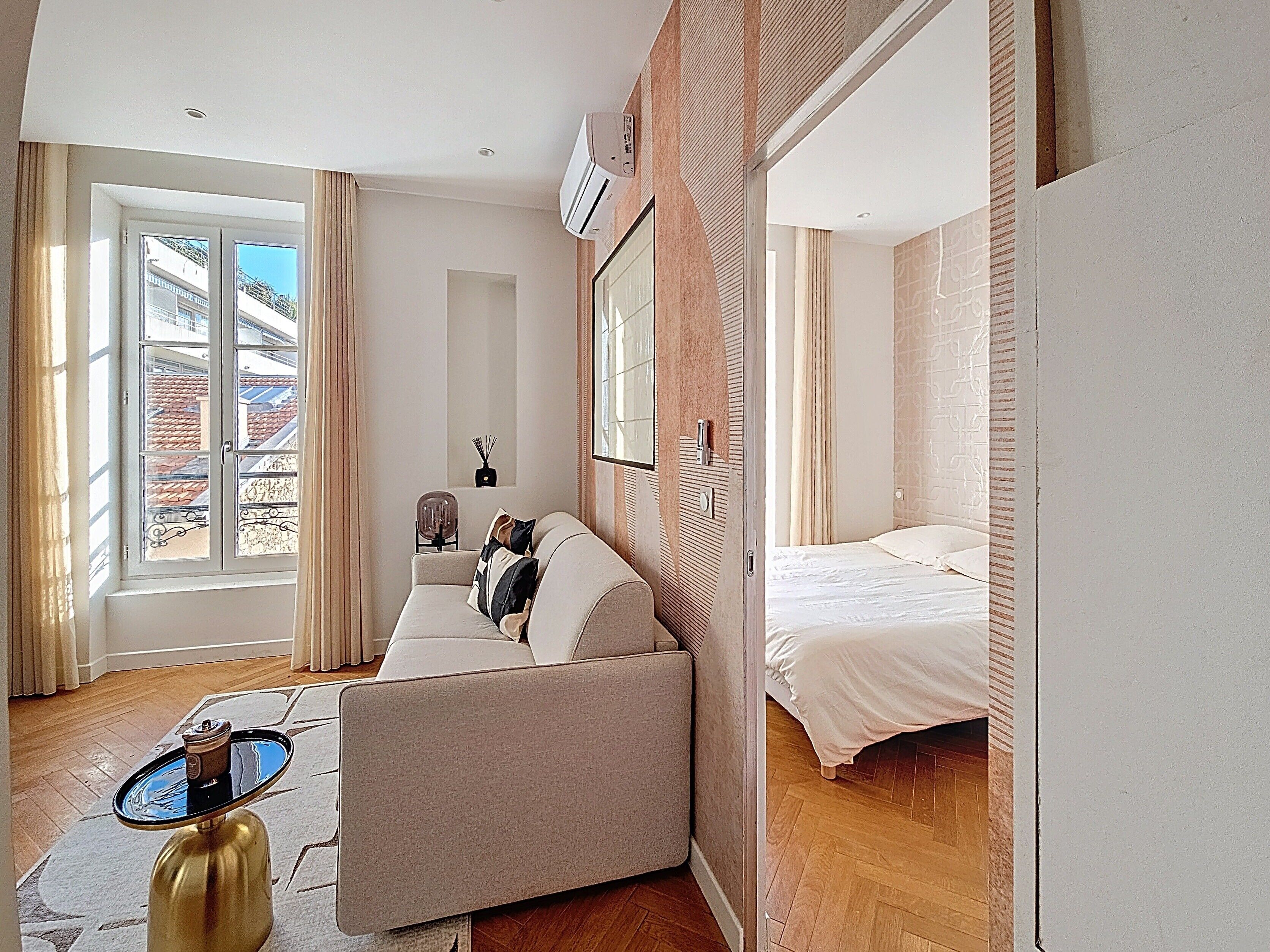 Bügeleisen/Bügelbrett, WLAN, Bettwäsche