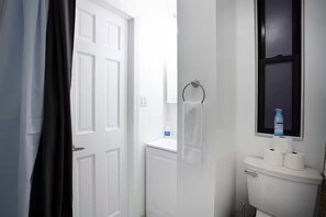Shower, hair dryer, towels, soap - ★ NEWLY RENOVATED STUDIO IN PRIME LOCATION - UES ★ (New York)