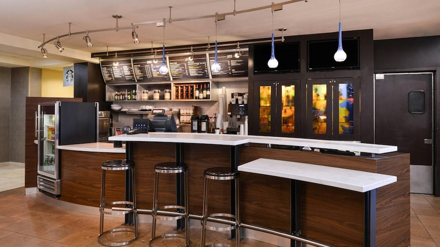 Country Inn & Suites By Radisson, Brown Deer - Milwaukee North