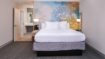 Egyptian cotton sheets, premium bedding, pillowtop beds, desk