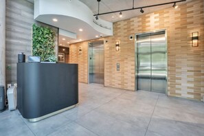 Interior - 2 Bedroom 2 Bath Tree Line Suite @ The Jackson (Orlando)