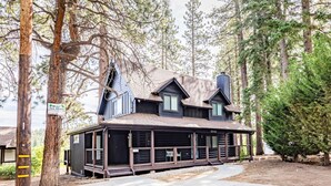 Exterior - Golf Course Escape~Hot Tub~Games~Mins to Bear Mtn (Big Bear Lake)