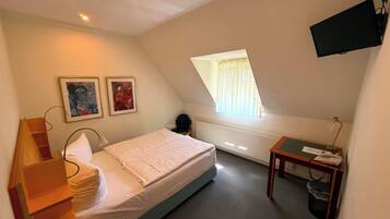 Chambre Simple, vue jardin