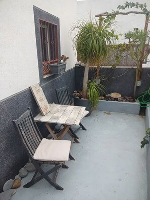 Terrace/patio - Holiday Home 'With Terrace' with Wi-Fi (La Sabinita)