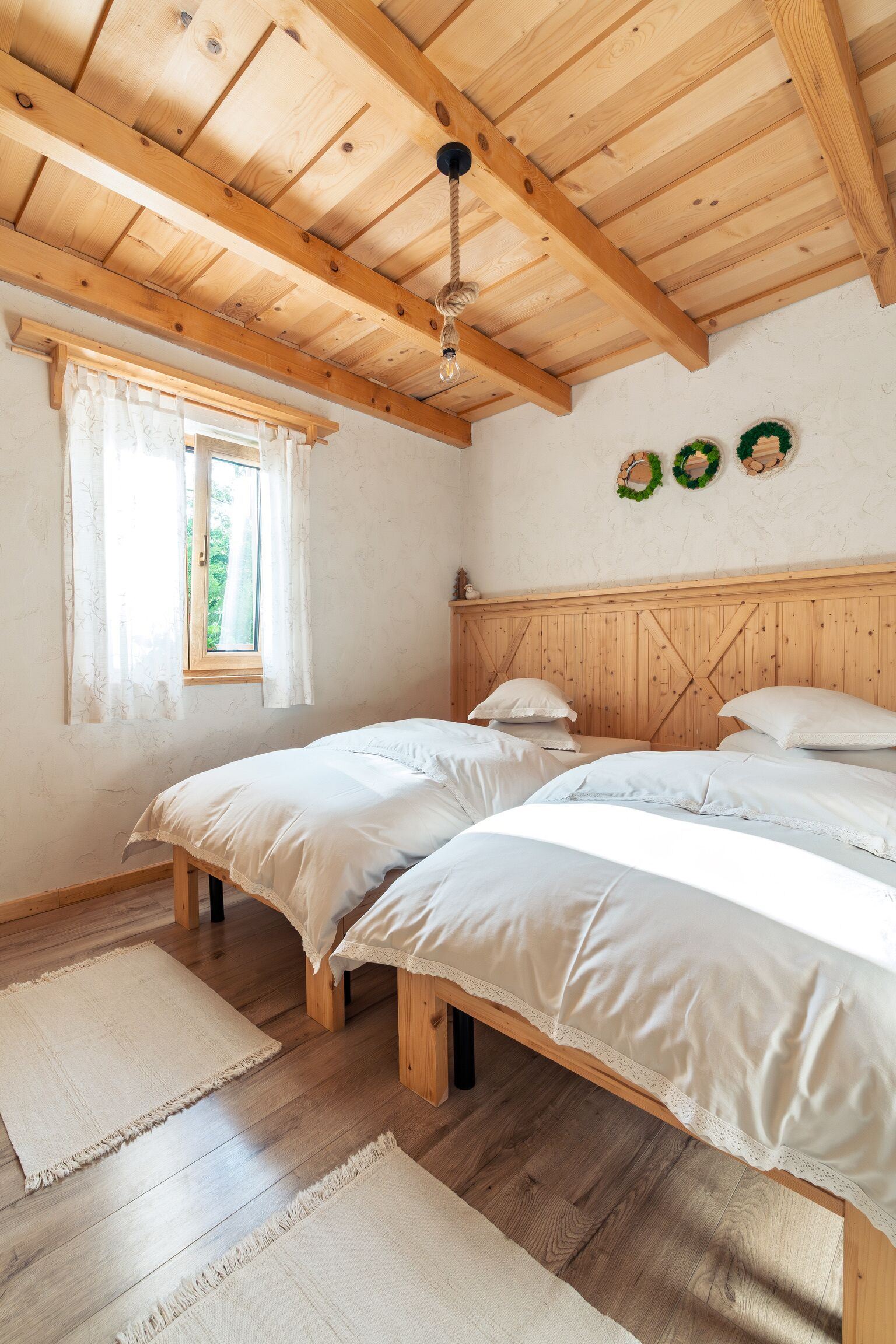 Chalet Confort | Chambres insonorisées, fer et planche à repasser, Wi-Fi gratuit