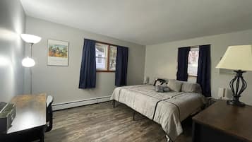 2 bedrooms, WiFi, bed sheets