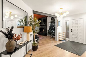 Interior - Family-Friendly Getaway • Hot Tub • View • EV Chrg (Flagstaff)