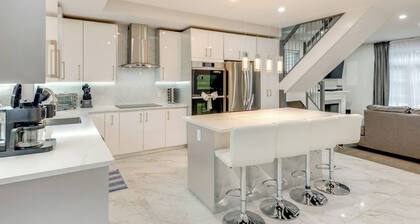 3 Mi to Tobyhanna State Park, Hot Tub Haven