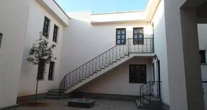 Lacos otel