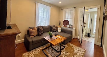 Private Home w/ Parking • Near NYC & Newark Airport