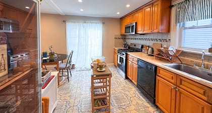 Fully Equipped w/ Parking • Near FIFA, NYC & Newark Airport