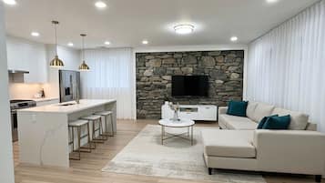 Luxury Apartment | Living area