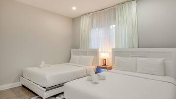 Iron/ironing board, travel crib, free WiFi, bed sheets