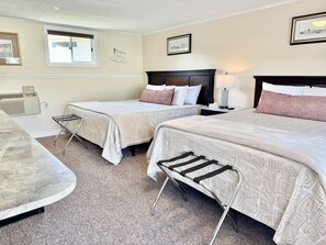 WiFi - Gallagher`s Travels Room 7 (Double Queen) (Bar Harbor)