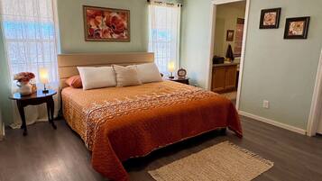 4 dormitorios, escritorio, wifi gratis y ropa de cama