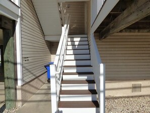 Property grounds - Beach-Block Family Escape, Spacious Home + Deck, Steps to the Sand! (Ocean City)
