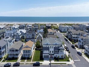 Exterior - Chic Shore Retreat Close to Beach (Ocean City)