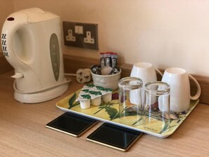 Laptop workspace, free WiFi - The Clubhouse (Sheffield)