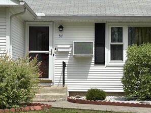 Exterior detail - Safe & Quiet 3BR Cape: Sunroom Office + Yard (Springfield)