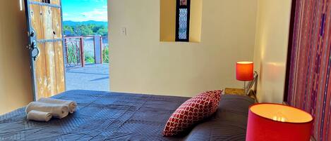 4 soverom, wi-fi (inkludert) og sengetøy