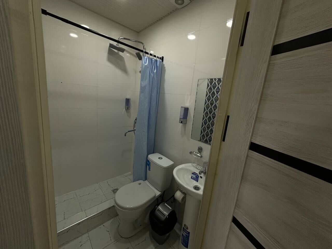 Comfort Double or Twin Room | Bathroom | Shower, hair dryer, towels, soap