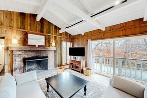 TV, fireplace - Walk to Okemo Lifts | Mountain-View Ski Chalet (Ludlow)
