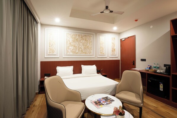 Deluxe Double Room, City View | Iron/ironing board, free WiFi - Aarchh Regency (Noida)