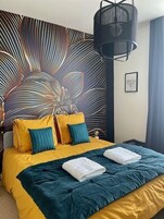 Deluxe Double Room, Courtyard View | Blackout drapes, soundproofing, iron/ironing board, free WiFi