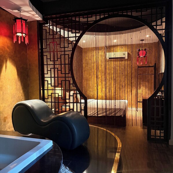 Deluxe-Zimmer, Badewanne | Zimmerausstattung