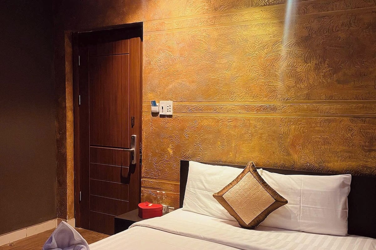 Habitación doble estándar | Escritorio y wifi gratis