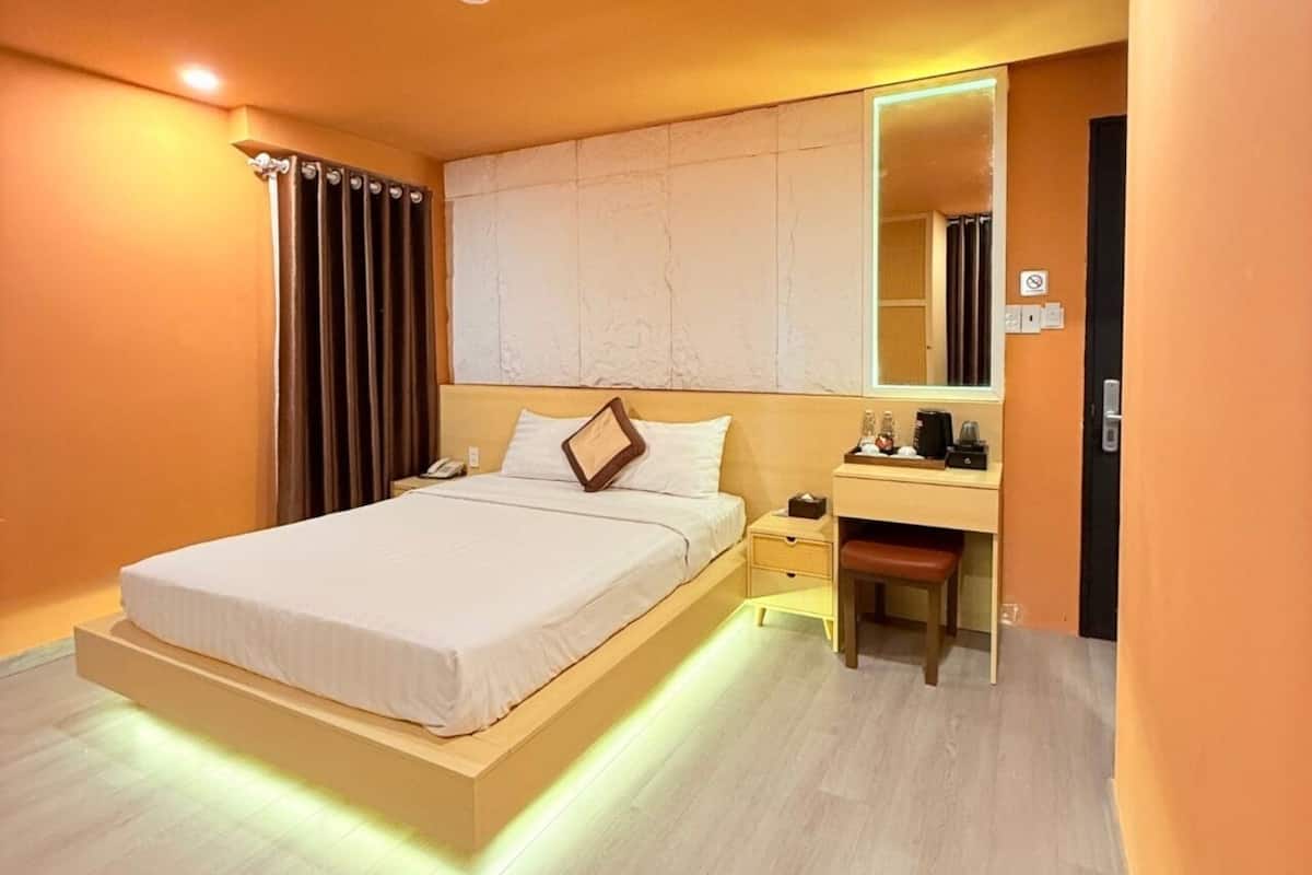 Habitación Deluxe, balcón, torre | Escritorio y wifi gratis