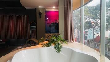 Chambre Romantique, baignoire | Bain à remous privé