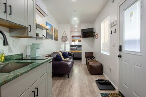 Smart TV - Bunkhouse at Copper Sky • Dog Friendly Creekside Hot Tub Stay (Cornville)