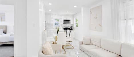 Luxury House | Living area