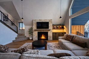 TV connectée, cheminée