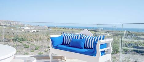 Habitación doble superior, vistas al mar | Balcón