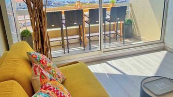 TV connectée, jeux vidéo, livres, chaßne hi-fi