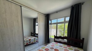 Comfort Apartment, Garden View | 3 bedrooms, hypo-allergenic bedding, individually furnished, free WiFi - Encanto na Praia de Daniela - Florianopolis/sc (Florianópolis)