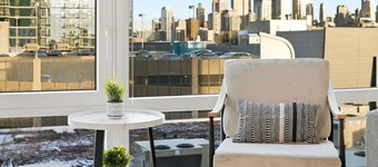 ENVITAE Hotel / 4BR Luxury Modern Apartments