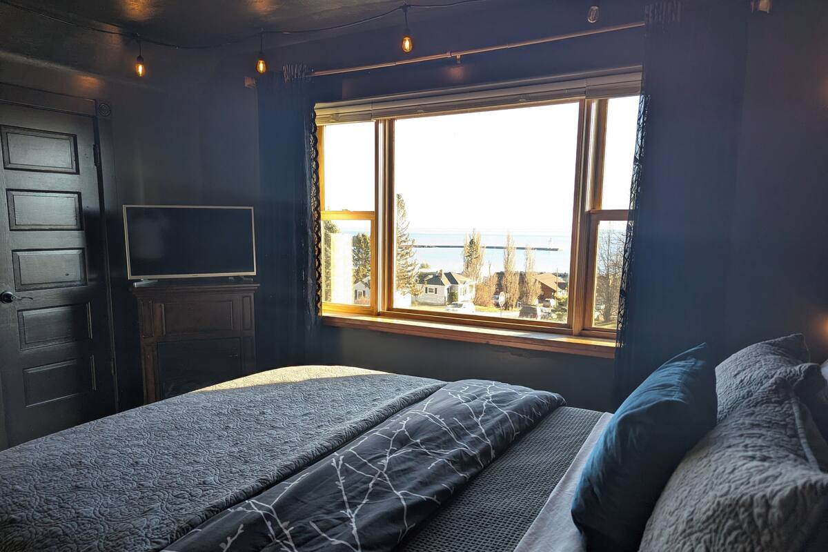 Basic Room, Lake View | Lake view