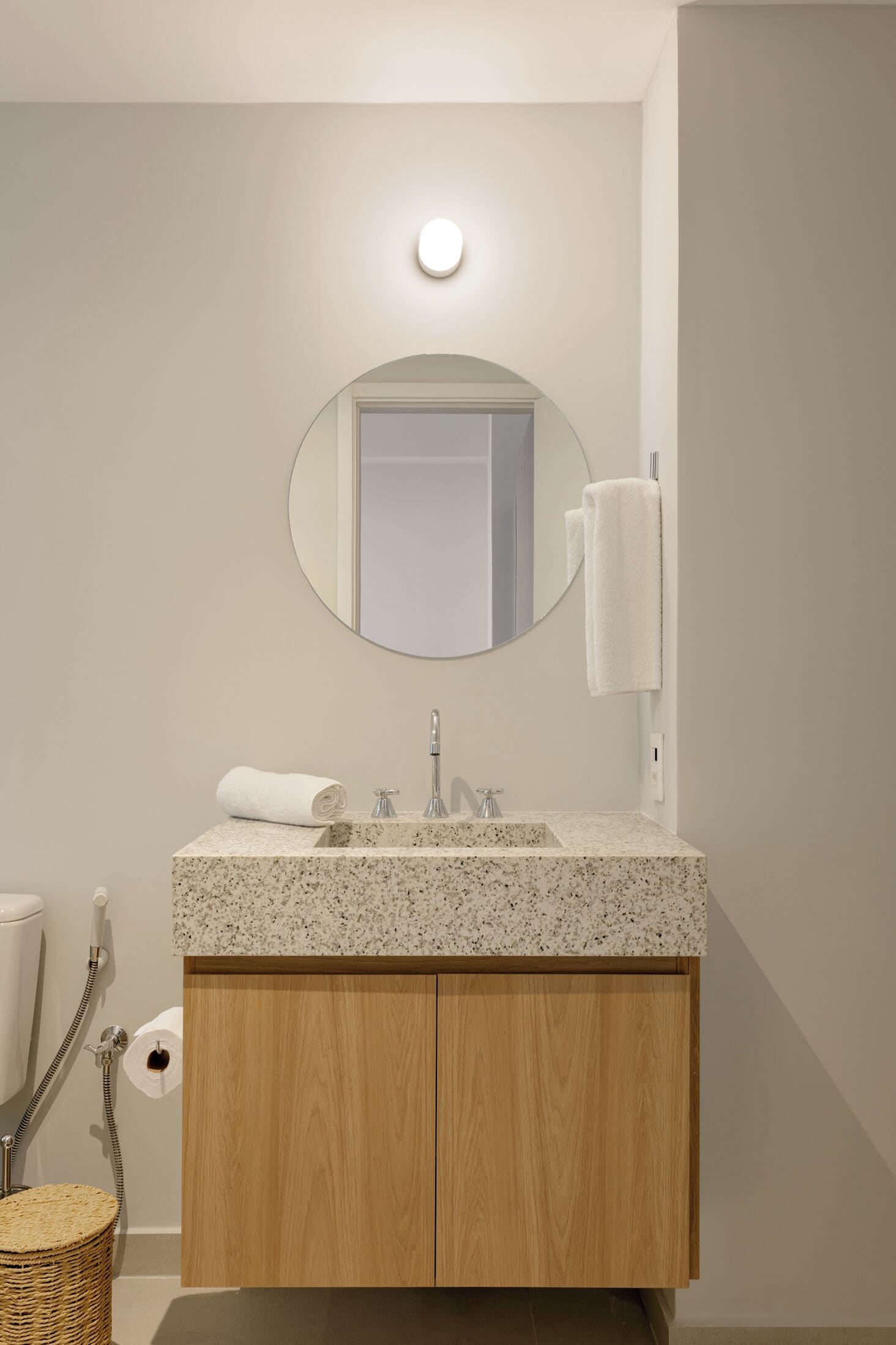 Studio Garden | Bathroom | Shower, free toiletries, towels, soap