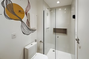 Apartment | Bathroom