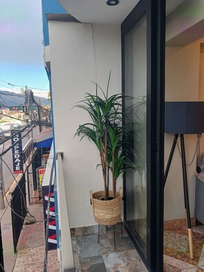 Exterior detail - Modern apartment, excellent location in front of Cusco Airport. (Cusco)