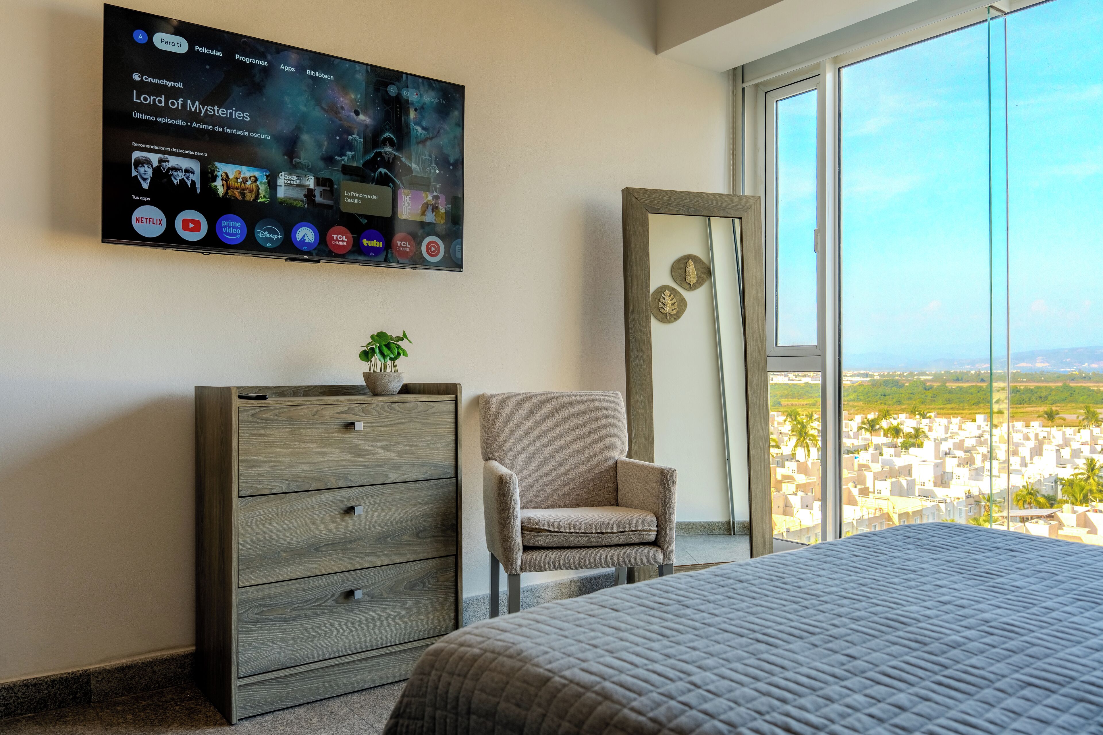 Luxury Apartment, Beach View | Iron/ironing board, free WiFi