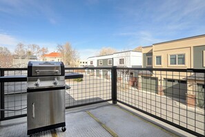 Property grounds - Quiet / River / Bike Bath (Salida)