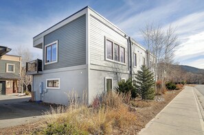 Exterior - Quiet / River / Bike Bath (Salida)