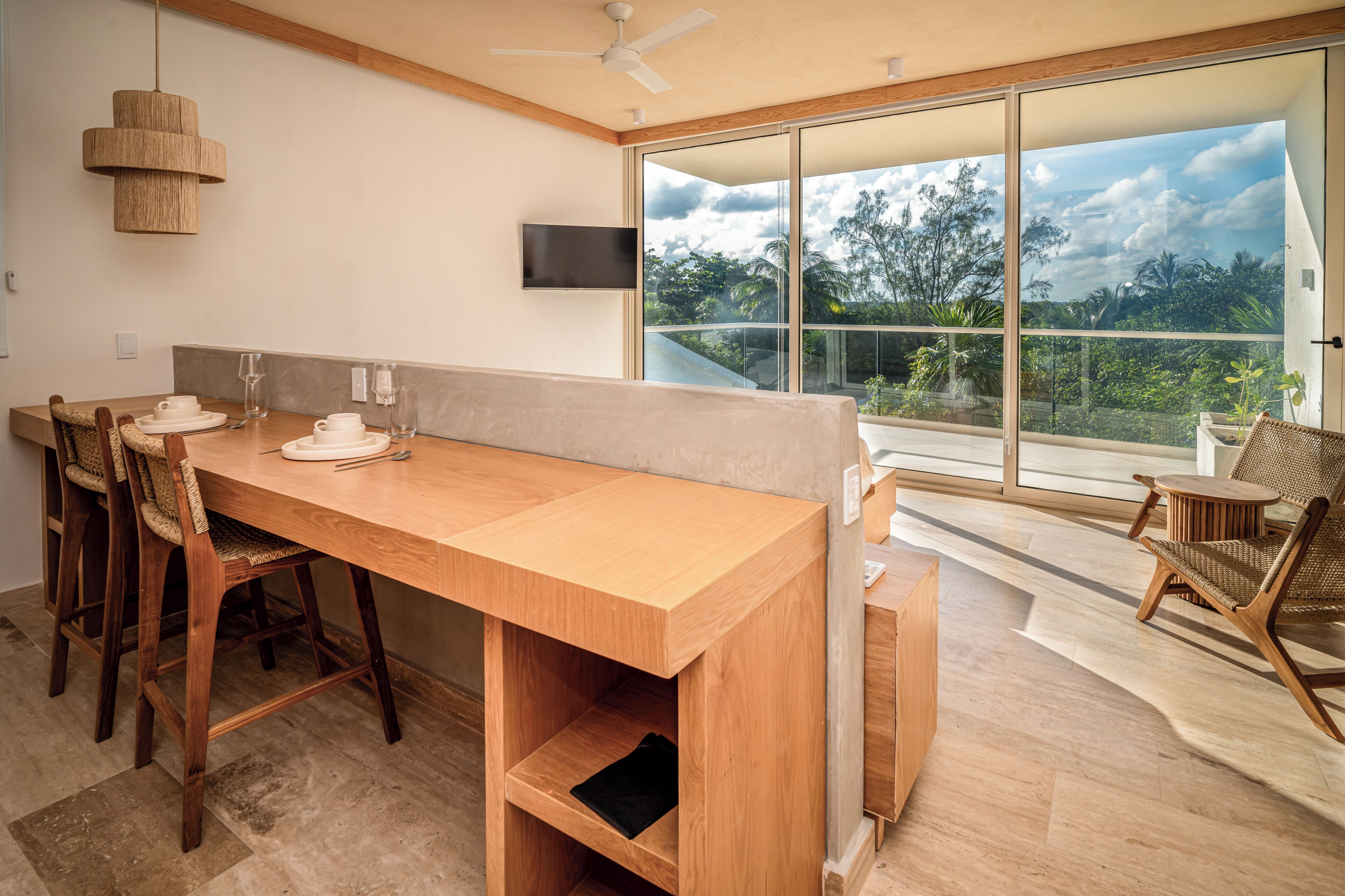 Espaço de trabalho para notebook, Wi-Fi de cortesia