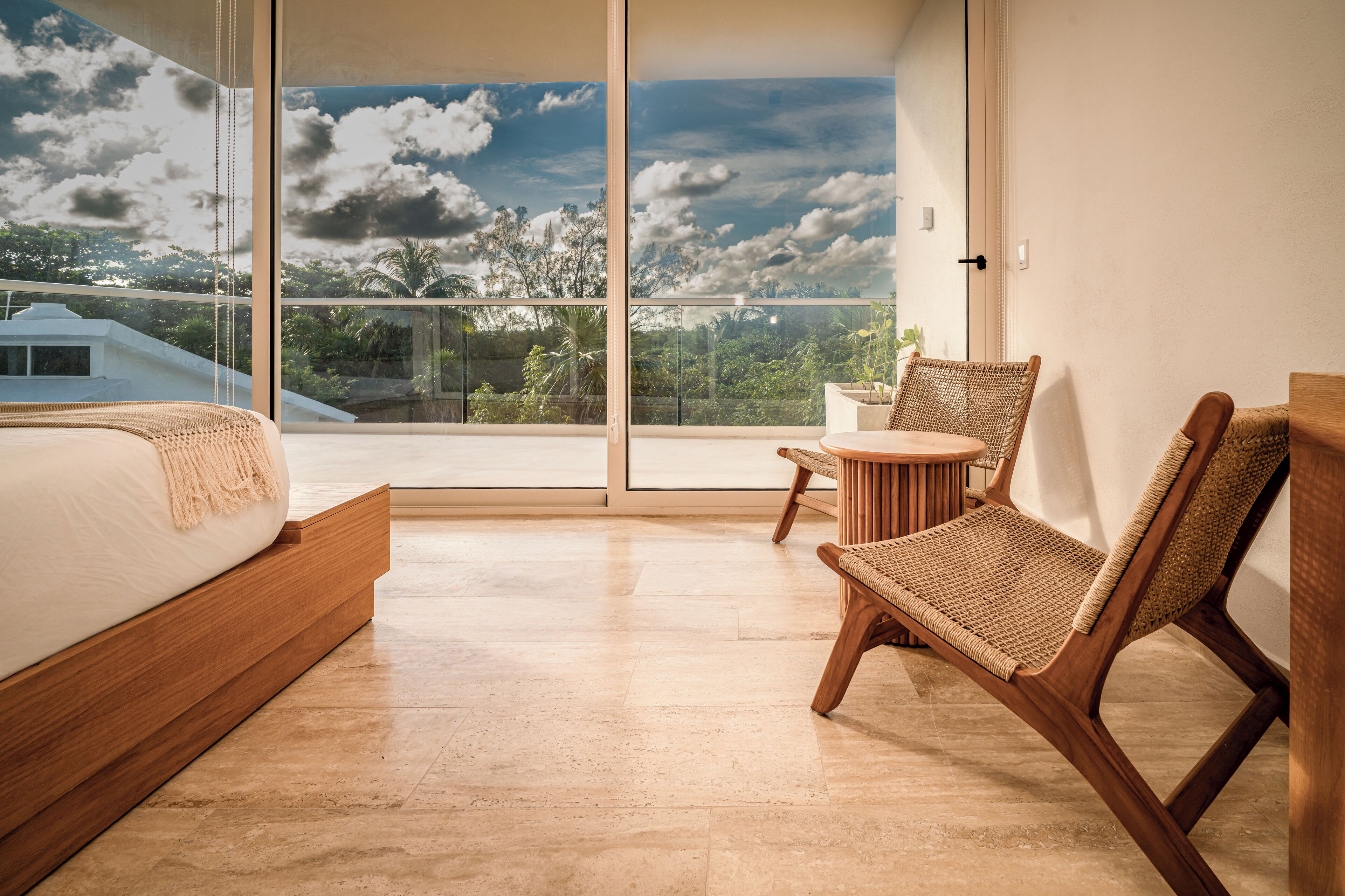 Espaço de trabalho para notebook, Wi-Fi de cortesia